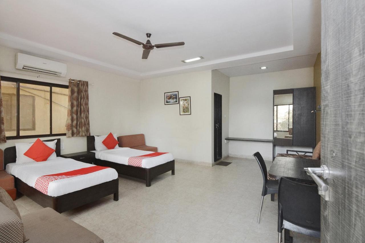 Oyo Midway Park Resort Atgaon Kültér fotó