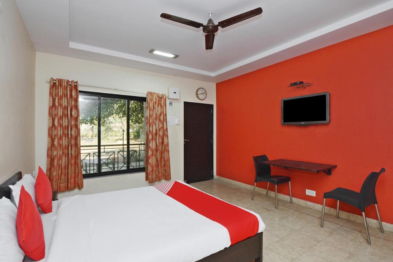 Oyo Midway Park Resort Atgaon Kültér fotó