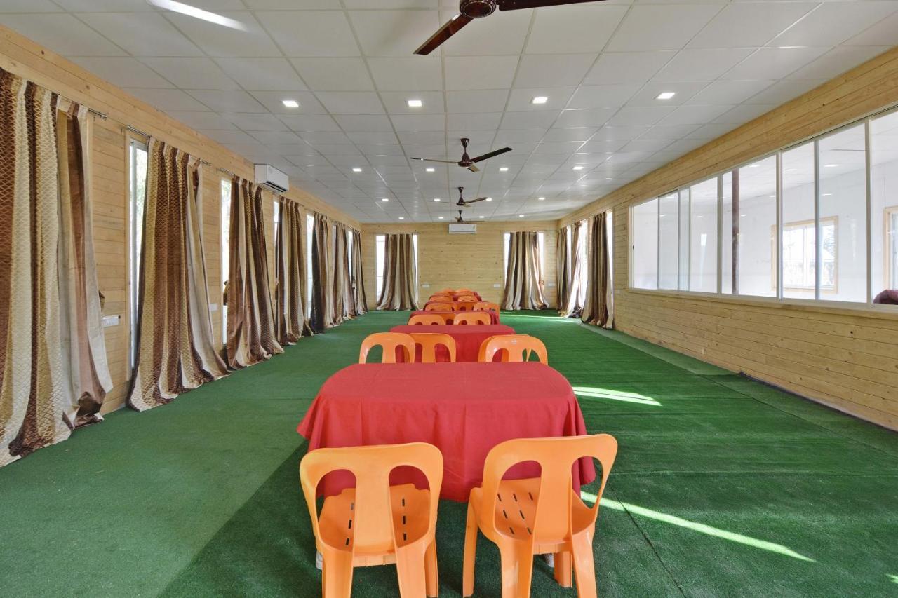 Oyo Midway Park Resort Atgaon Kültér fotó